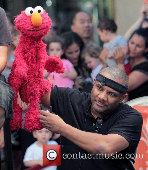 Elmo Puppeteer Kevin Clash Cleared Of Child Molestation Charges |  Contactmusic.com