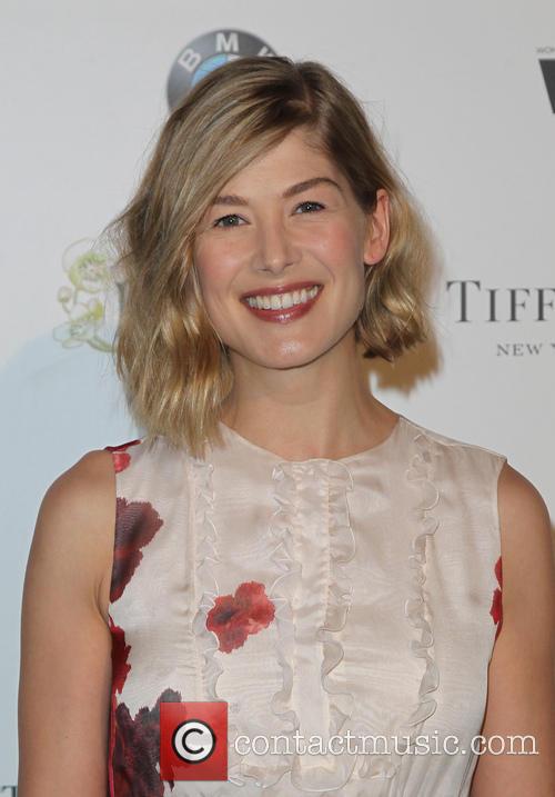 Rosamund Pike News Photos And Videos