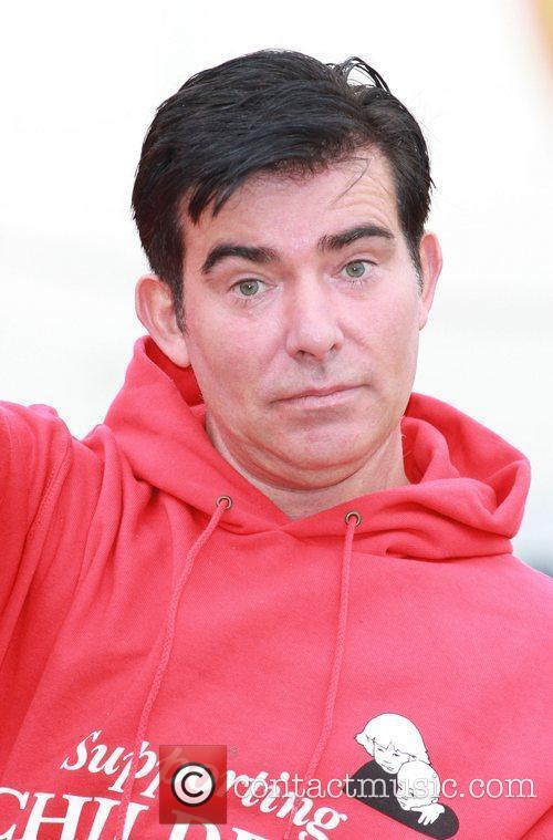 Eddie Kidd - The 2011 London Marathon | 2 Pictures | Contactmusic.com