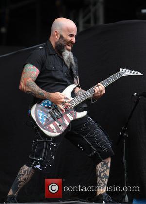 Anthrax | Scott Ian To Play Zombie In The Walking Dead | Contactmusic.com